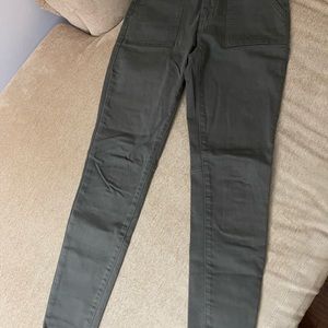 Velvet Heart Denim Size 25